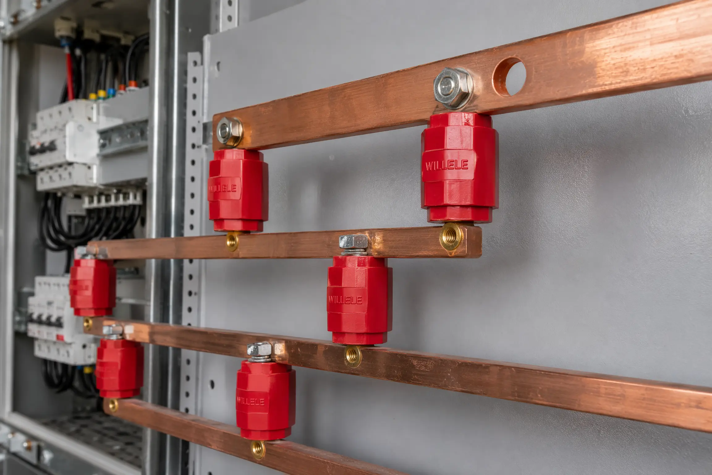 WILLELE JYZ Busbar Insulator Installation Photo
